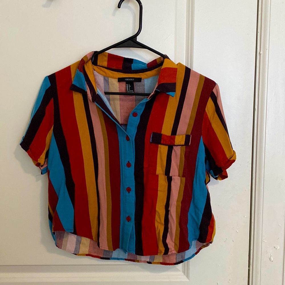 patterned short Forever 21 button up top.